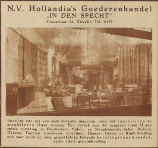 717419 Fotoadvertentie van de N.V. Hollandia's Goederenhandel 'In den Specht', 'op afbetaling', Voorstraat 22 te ...